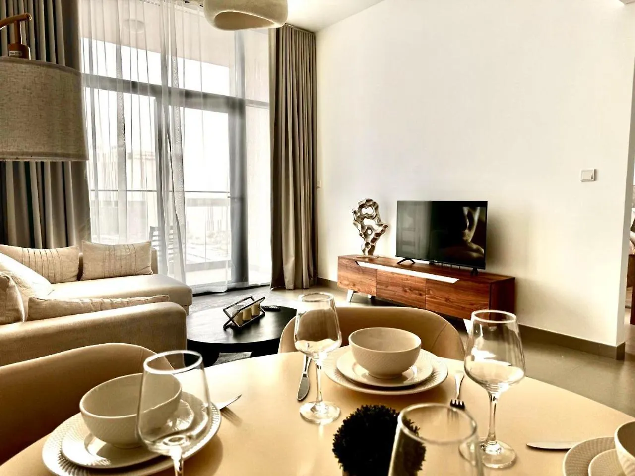 Prive Residence, Luxury Home Dubai